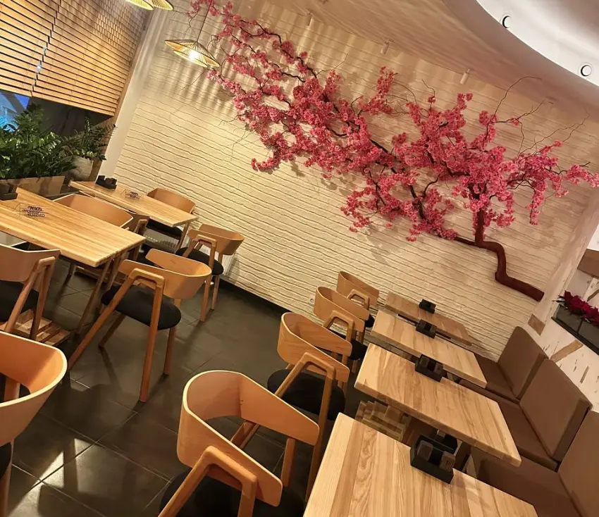 Бранчи по будням c 12.00 до 16.00