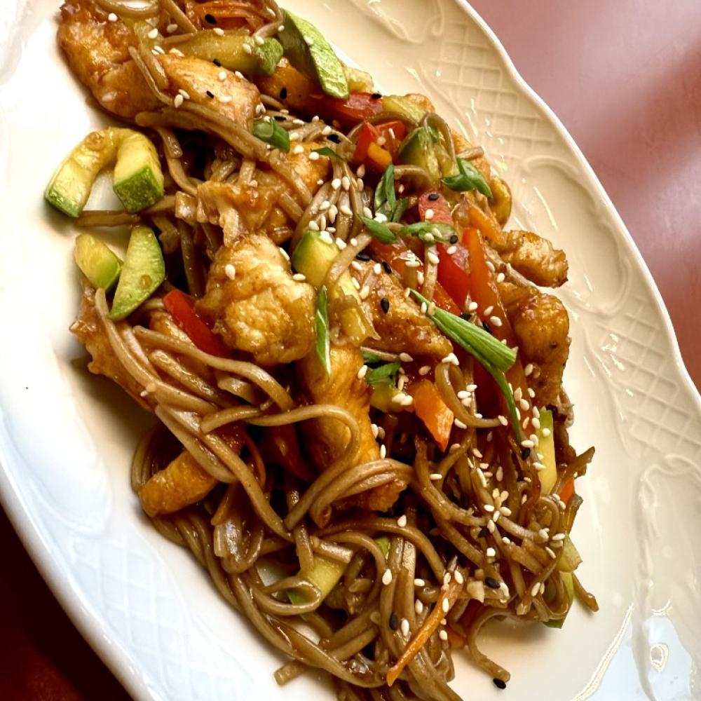 Удон с курицей