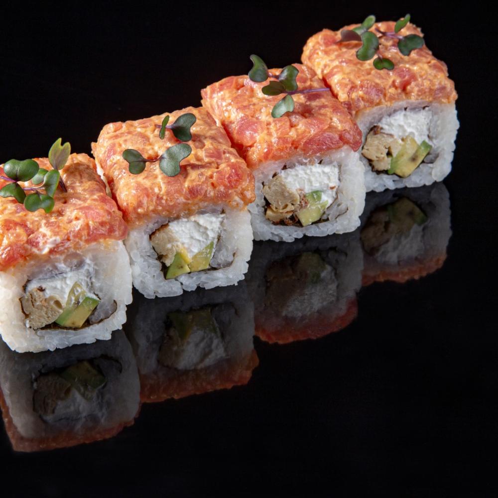 Ролл острый с тунцом